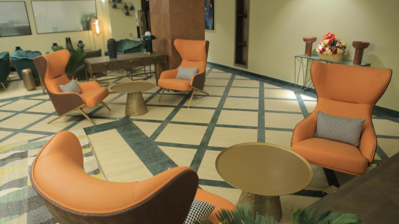 Zara Garden Hotel And Apartments Kampala Esterno foto